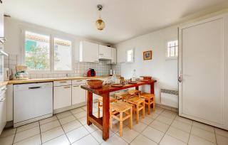 Lovely Home In Saint-Trojan-Les-Bains - Saint-Trojan-les-Bains - 6