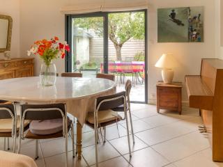 Maison familiale rénovée à 150m des criques, 4 chambres, jardin privé, cheminée, parking, WiFi - FR-1-349-222 - Port-Louis - 5