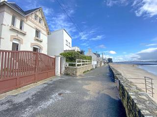 Maison familiale en front de mer à Larmor-Plage - 9 couchages, proche du centre et du casino - FR-1-349-223 - Larmor-Plage - 7