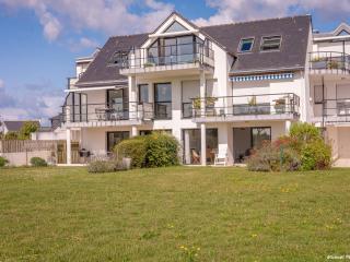Appart T3, terrasse, parking, 50m plage, proche commerces - FR-1-349-228 - Larmor-Plage - 2