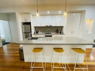 Perfect Family Home pet-friendly in Rosebud plus BBQ - Rosebud - 0