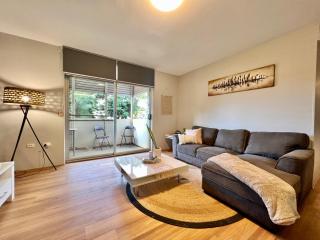 Stylish Corporate Pad - South Hedland - 8