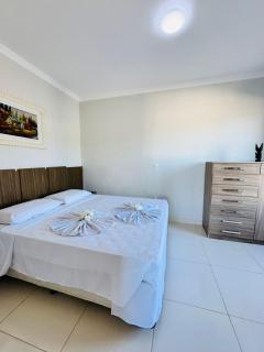 Apto completo a 5 minutos praia Taperapuan, com ar condicionado, piscina e churrasqueira - 5