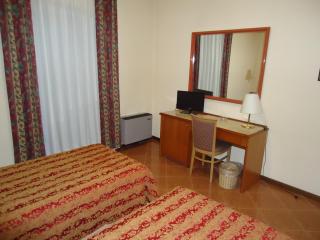 Hotel Paris - Castel Goffredo - 2