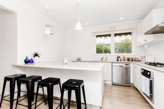 3 Bedroom House At Ballarat Lake Wendouree - Alfredton - 7