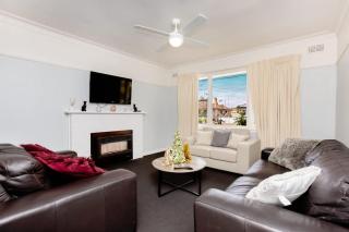 3 Bedroom House At Ballarat Lake Wendouree - Alfredton - 1