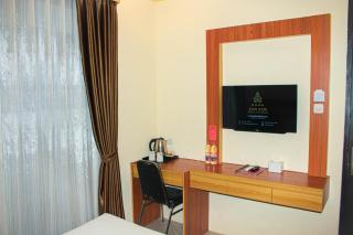 Zamzam Hotel and Resort - Batu - 3