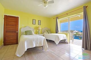Villa Luminara Caribbean Retreat and Beaching - - 2