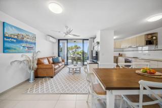 Seaward - By The Beach at Cotton Tree - Maroochydore - 8