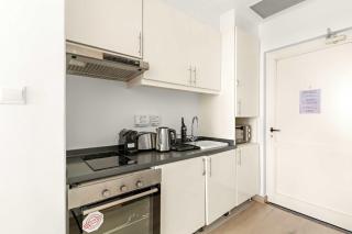 Silkhaus Beachside Studio in Palm Jumeirah - 2