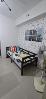 Jhang places sea residence - Manila - 2