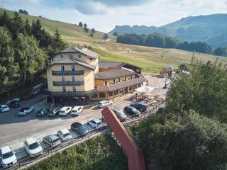 Hotel Dolomiti - Azzurro Club - Brentonico - 0