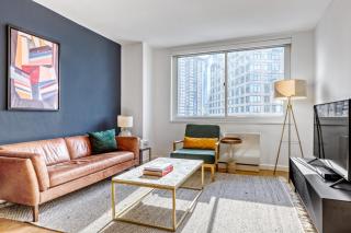 UWS 1br w doorman elevator nr Central Park NYC-372 - New York - 0