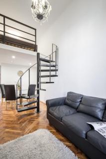 Robinia Downtown Apartment - Budapest - 1