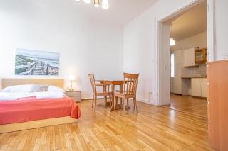 Simple Apartment near Wiener Stadthalle - Vienna - 1