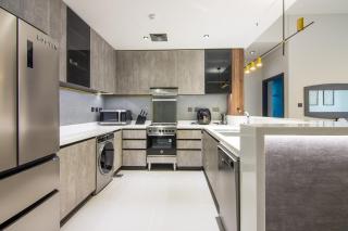 MBL Royal, JLT- Two Bedroom with Lake View - 5