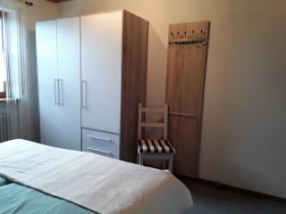 Ruhige Einliegerwohnung mit Terasse - Altenkunstadt - 3