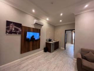 Golden square قولدن سكوير - 7