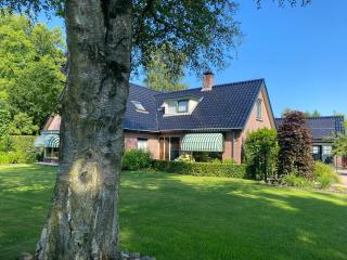 Holiday home Zwanesteijn - 8