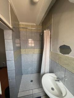 Entire rental unit - Pretoria - 6