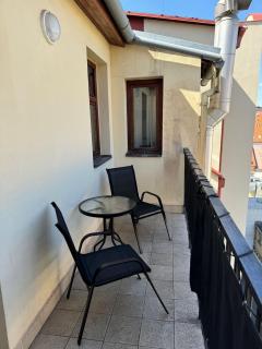 Cool Duplex with terrace near Florenc - Praga - 6