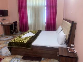 Shahi Mahal Hotel - - 2