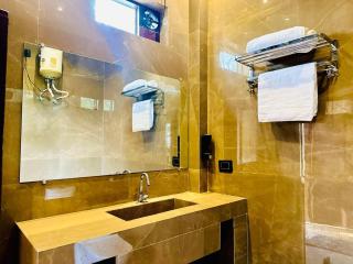 The Luxe Villa by Vaaranya Group - Varanasi - 2