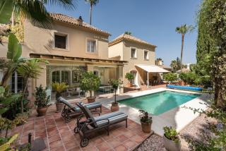 Exclusive Villa, Los Arqueros Golf, close to Marbella - Benahavís - 6