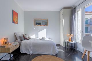 Rue Hoche by Halldis - 8