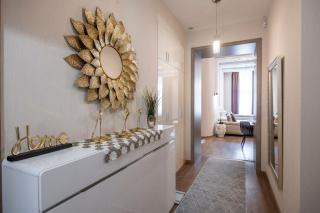 Exclusive n' Grand City Center Residence with 5 BEDRMS - Budapest - 1