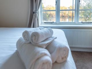 Grade II listed cottage Bridgnorth - Pass the Keys - 1