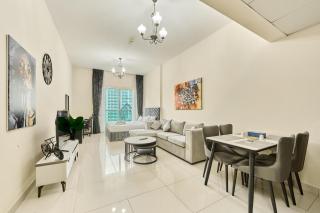 Modern Studio Retreat in Sports City Dubai - 0
