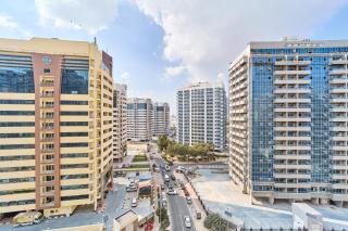 Modern Studio Retreat in Sports City Dubai - 8