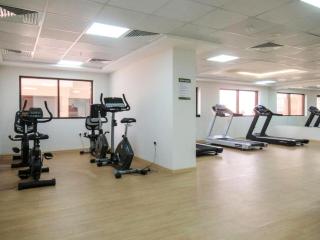 Modern Studio Retreat in Sports City Dubai - 6