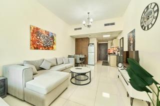 Modern Studio Retreat in Sports City Dubai - 1