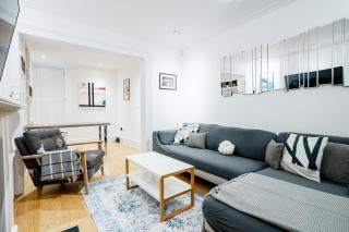 Luxury 3BRs Home, Spacious and Cozy in Victoria - Londen - 7