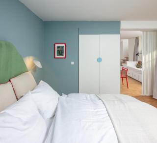 Family Friendly Studio Apartment - 8