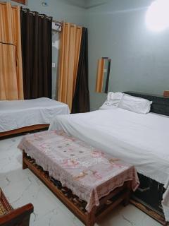 Navbharat Homestay - Faizābād - 4