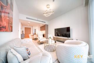 Ultimate One Bedroom with Private Beach Access - 2