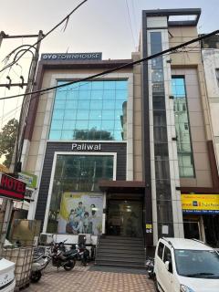 Hotel The Mall Inn by MNG Rooms - Kānpur - 0
