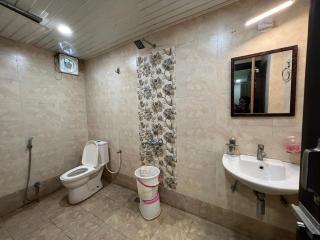 Hotel The Mall Inn by MNG Rooms - Kānpur - 4
