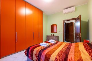 Parma Station Colorful Apartment with Balcony x5 - 3