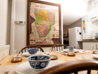 Pass the Keys Charming 2-Bedroom Cottage in Historic Lincoln - Lincoln - 6