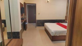 Hotel Samanvi International - Belūr - 4