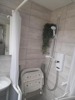 Comfortable Twin Bedroomed Shared Space, Fulwood, Lancashire, United Kingdom - Preston - 6