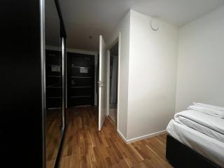 Injoy Compact Hotel Solna - Solna - 8
