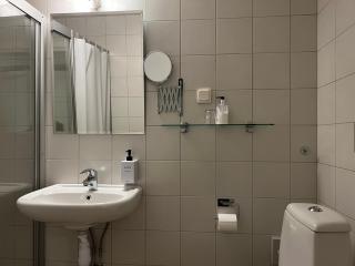 Injoy Compact Hotel Solna - Solna - 6