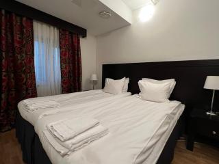 Injoy Compact Hotel Solna - Solna - 1