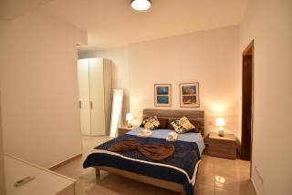 Seaview Home, Sliema by the sea - Sliema - 8