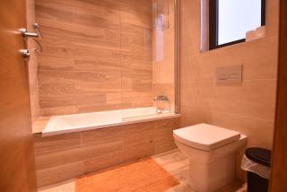 Seaview 3BR Apartment in Sliema, sleeps 6 - 1